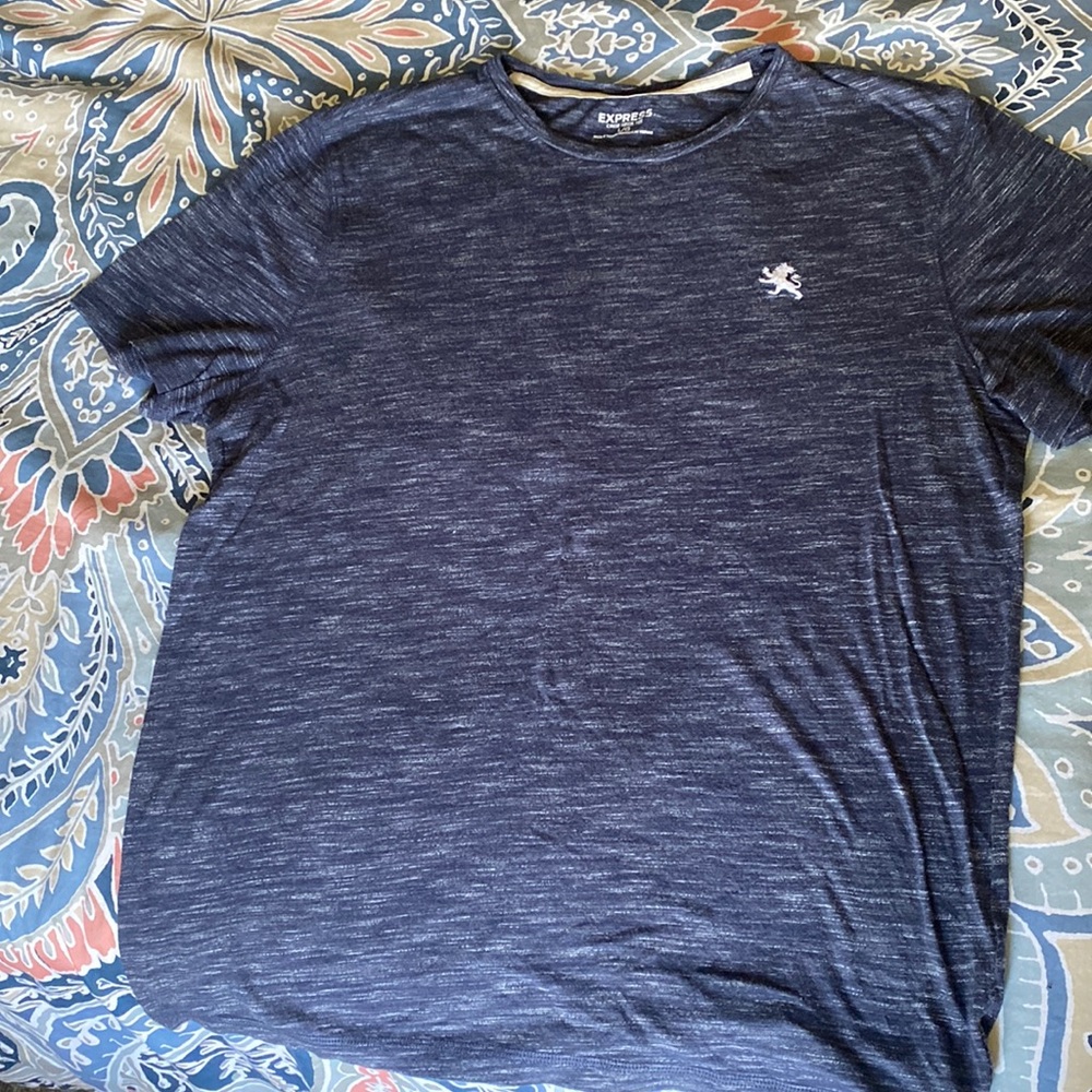 Mens T shirt